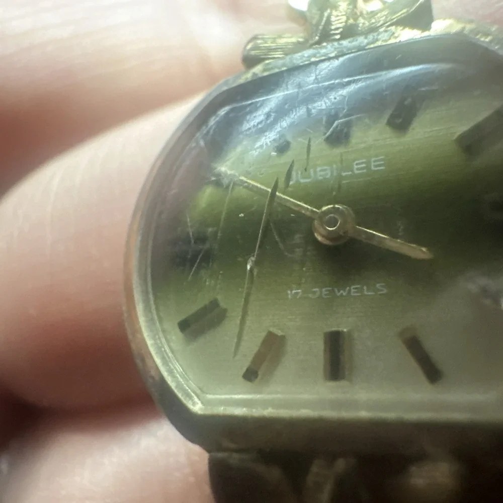 Vintage‎ Jubilee 17 JEWEL Manual Wind Green Dial 20mm Ladies Watch For Repair
